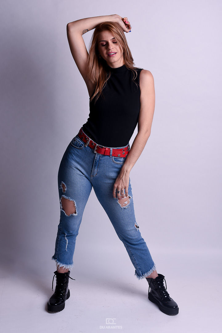 Foto Editorial de moda em Estudio Foto Editorial de moda em Estudio - Imagem 6