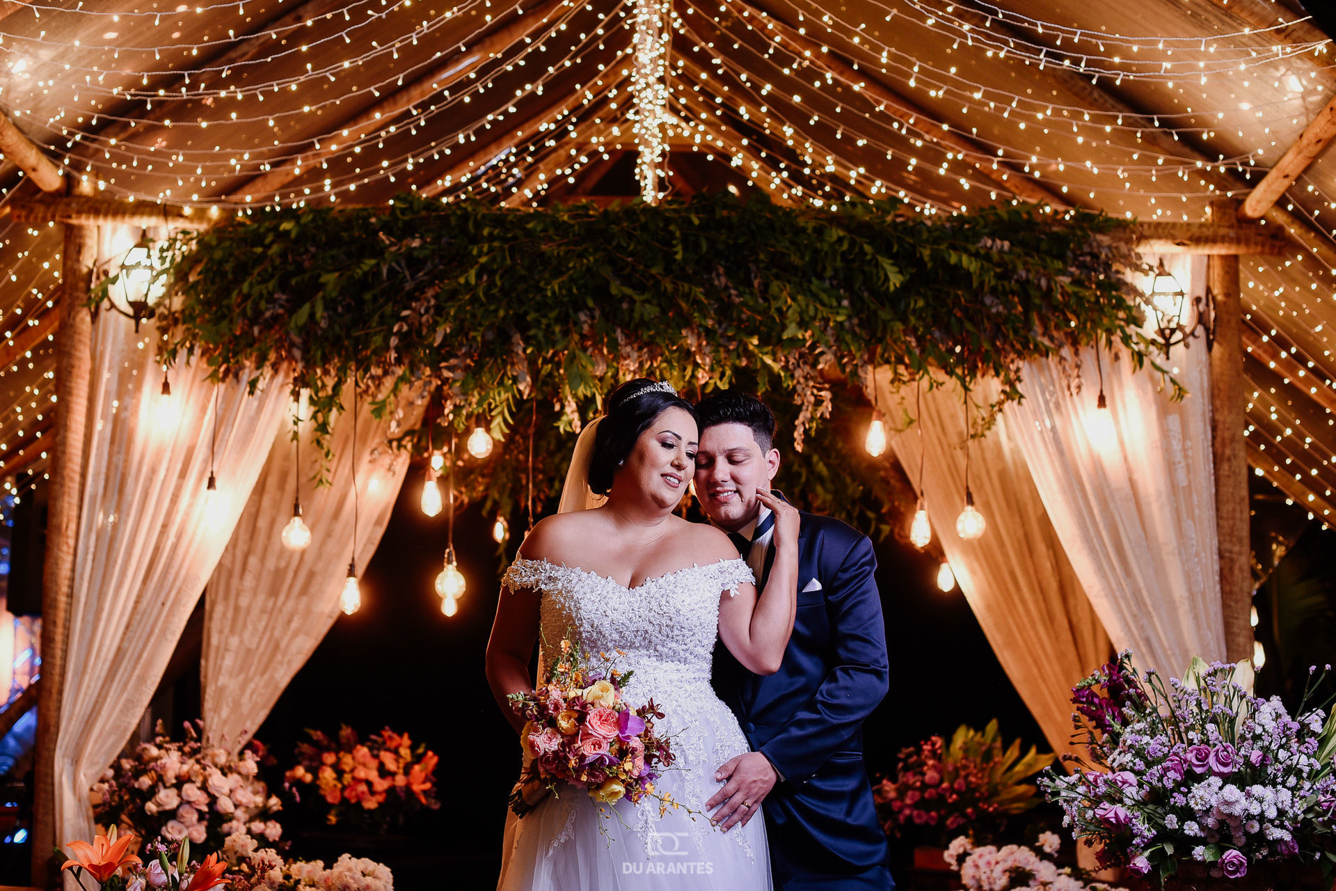Foto Casamento no Recanto Pedacinho do Céu Foto Casamento no Recanto Pedacinho do Céu - Imagem 0