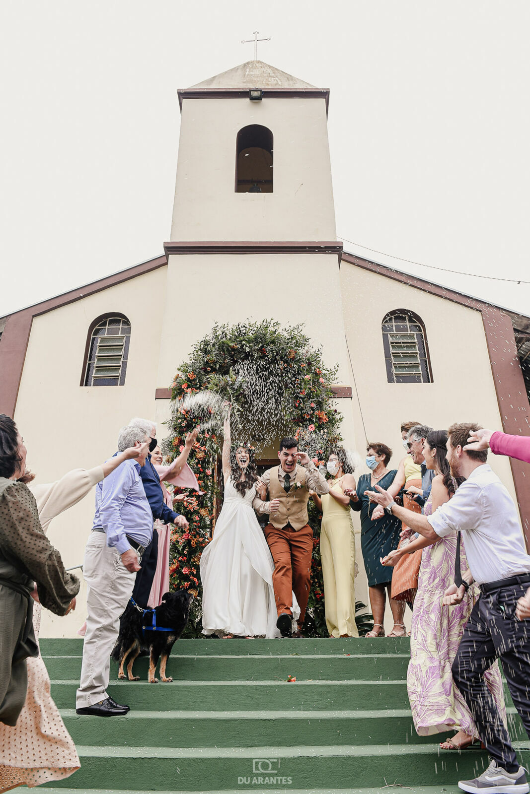 Foto Casamento numa igrejinha rural no interior de São Paulo Foto Casamento numa igrejinha rural no interior de São Paulo - Imagem 25