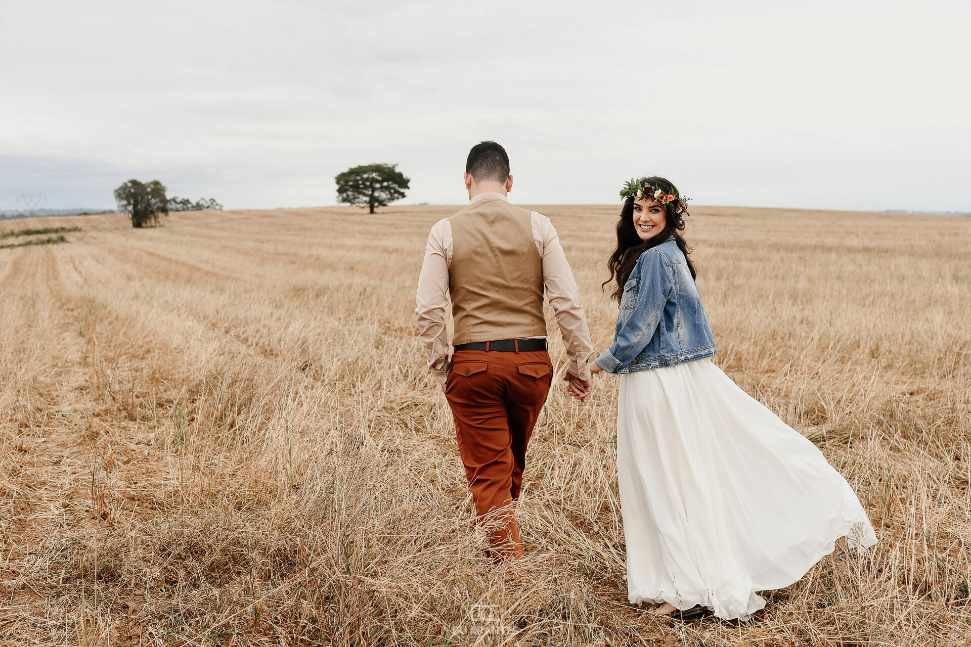 Foto Casamento numa igrejinha rural no interior de São Paulo Foto Casamento numa igrejinha rural no interior de São Paulo - Imagem 4