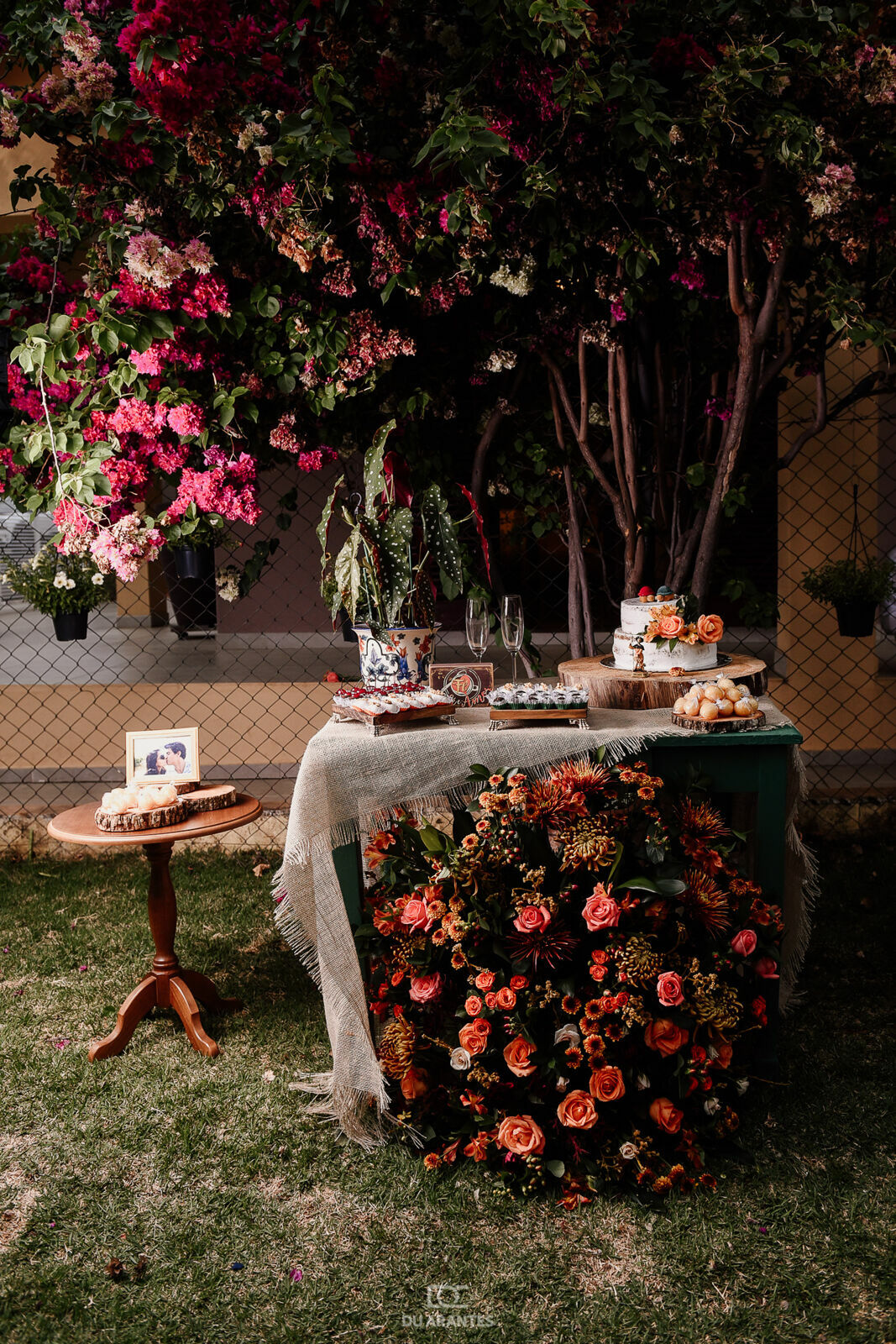 Foto Casamento numa igrejinha rural no interior de São Paulo Foto Casamento numa igrejinha rural no interior de São Paulo - Imagem 31