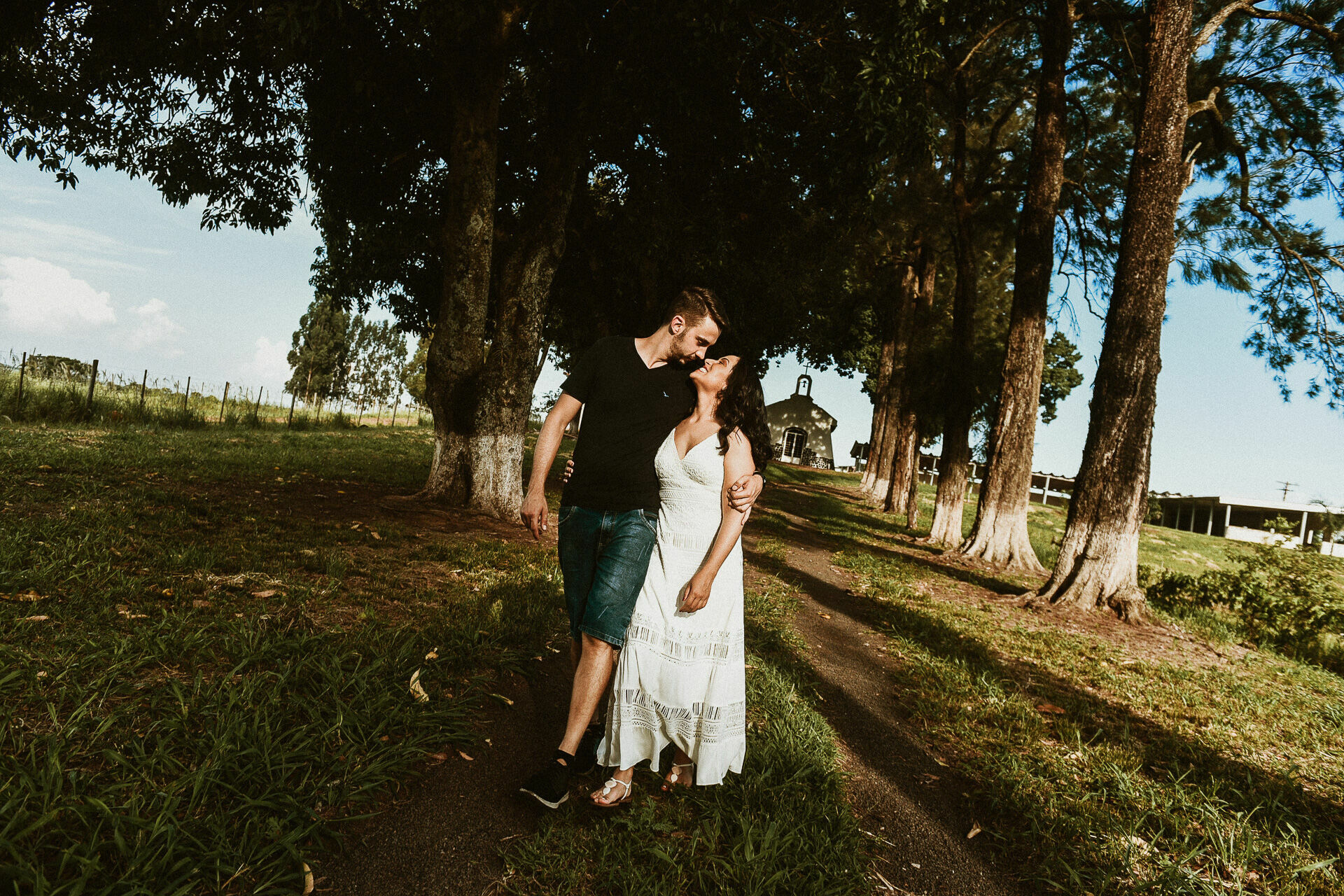 Foto Ensaio Pre Wedding no Campus da Faculdade Foto Ensaio Pre Wedding no Campus da Faculdade - Imagem 9