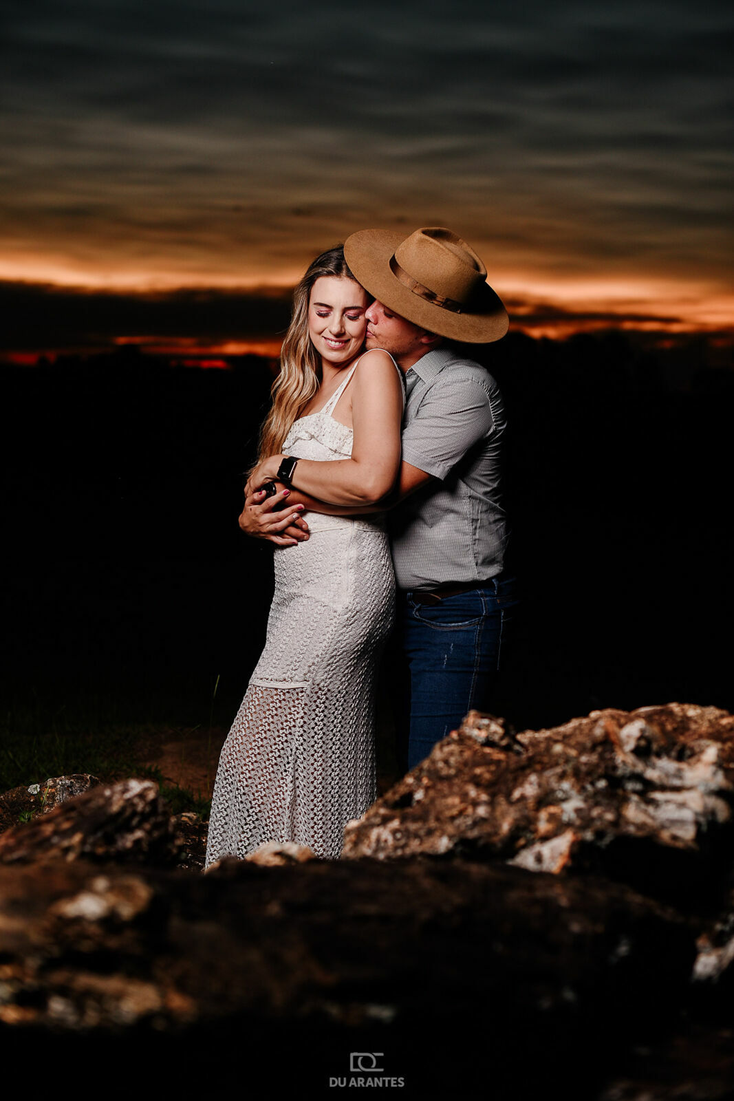 Foto Ensaio PreWedding no Campo Foto Ensaio PreWedding no Campo - Imagem 0
